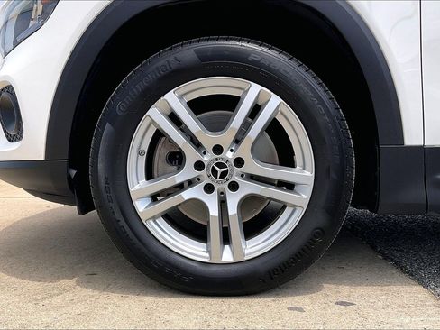 Used 2021 Mercedes-Benz GLB 250 image 11