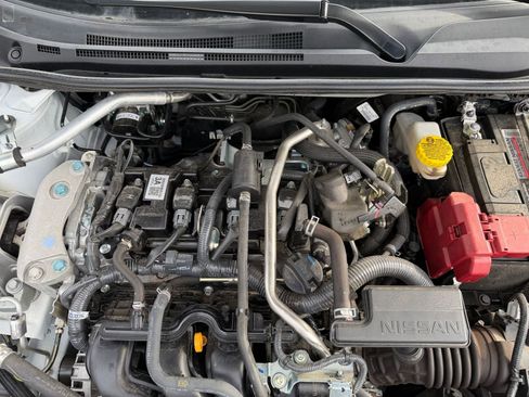 Used 2025 Nissan Sentra SV image 30