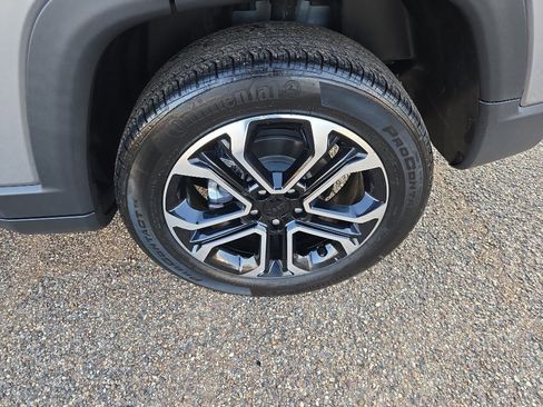 Used 2022 Jeep Compass Limited image 18