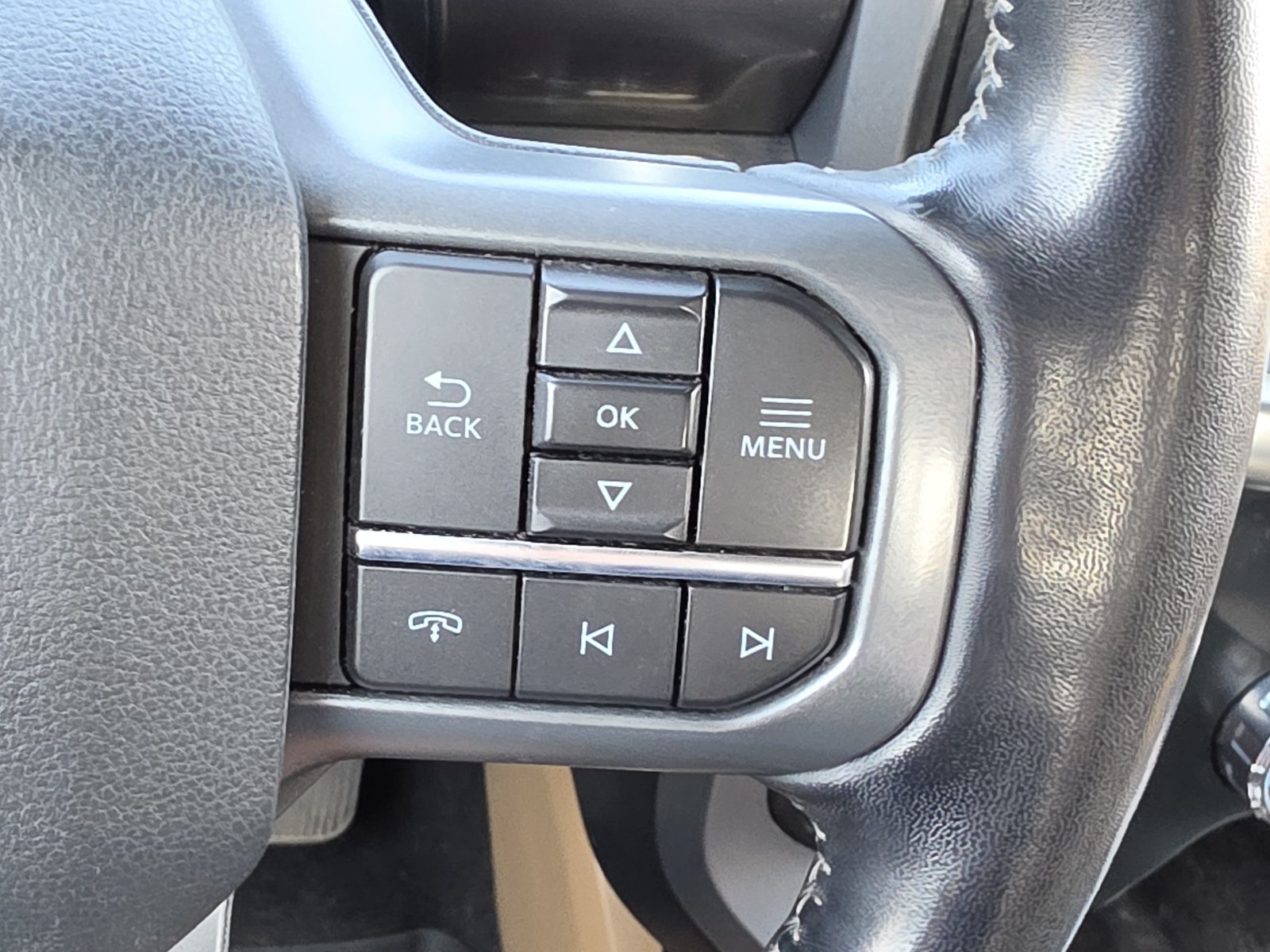 Used 2022 Ford F150 Lariat w/ Equipment Group 502A High AWD/4WD image 24