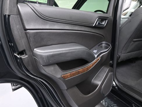 Used 2019 Chevrolet Tahoe LS w/ Enhanced Driver Alert Package image 21