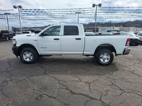 Used 2022 RAM 2500 Tradesman w/ Snow Chief Group AWD/4WD image 6