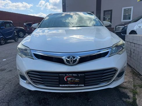 Used 2013 Toyota Avalon XLE Premium FWD image 6