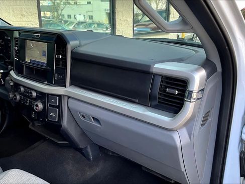 Used 2025 Ford F250 XLT image 18