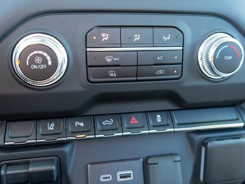 Used 2024 GMC Sierra 2500 Pro w/ Snow Plow Prep/Camper Package image 20