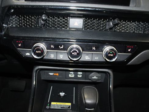 Used 2024 Honda CR-V EX-L image 31