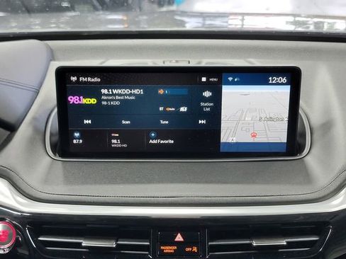 Used 2023 Acura MDX SH-AWD w/ Technology Package image 18