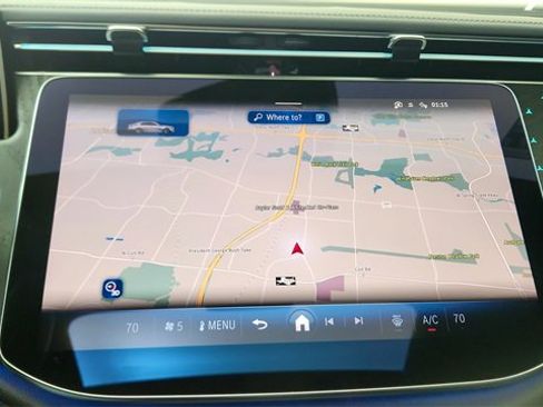 Used 2024 Mercedes-Benz E 450 4MATIC Sedan w/ Airmatic Package image 48