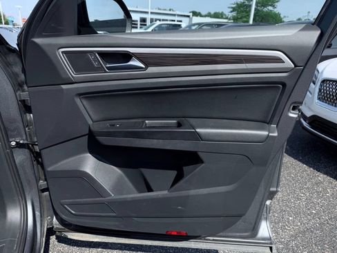 Used 2021 Volkswagen Atlas SE AWD/4WD image 15