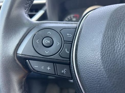 Used 2022 Toyota Corolla SE FWD image 18