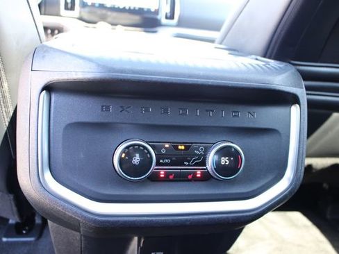 Used 2025 Ford Expedition Tremor AWD/4WD image 41