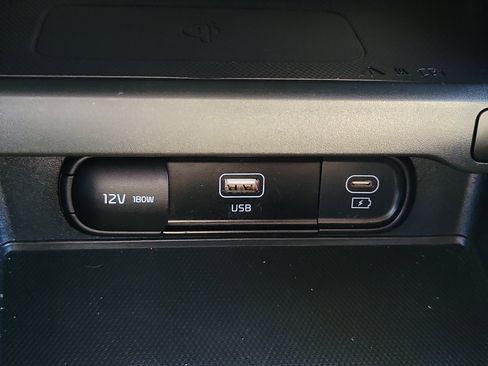 Used 2023 Kia Soul GT-Line FWD image 24