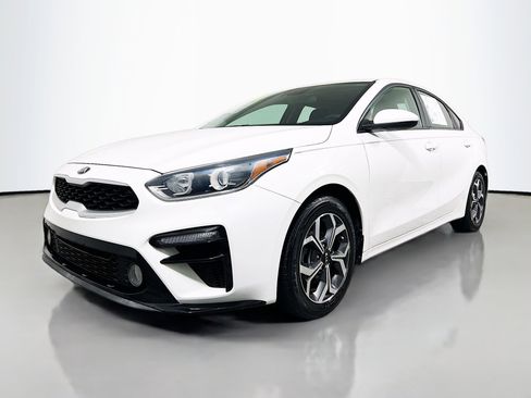 Used 2020 Kia Forte LXS image 10
