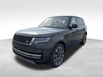 New 2025 Land Rover Range Rover Long Wheelbase SE