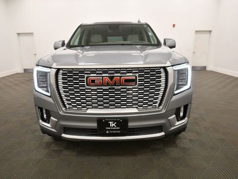 Used 2024 GMC Yukon Denali AWD/4WD image 11