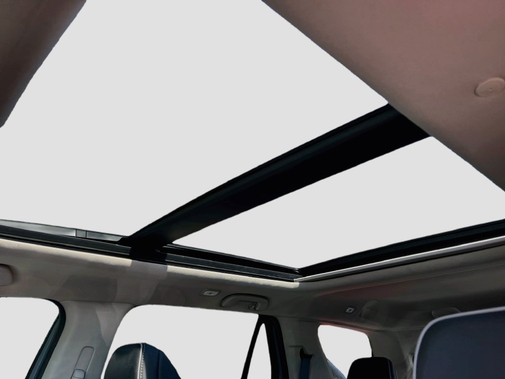 Used 2024 Honda Pilot Elite image 23