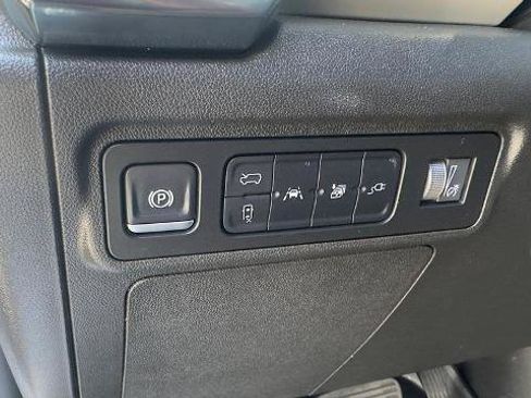 Used 2026 GMC Hummer EV SUV AWD/4WD image 16