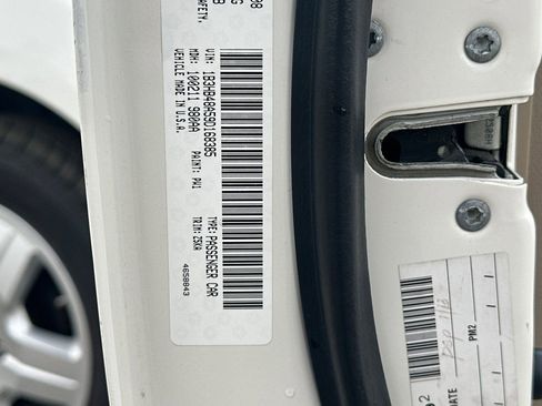 Used 2009 Dodge Caliber SXT image 30