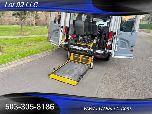 Used 2018 Ford Transit 150 XL image 2