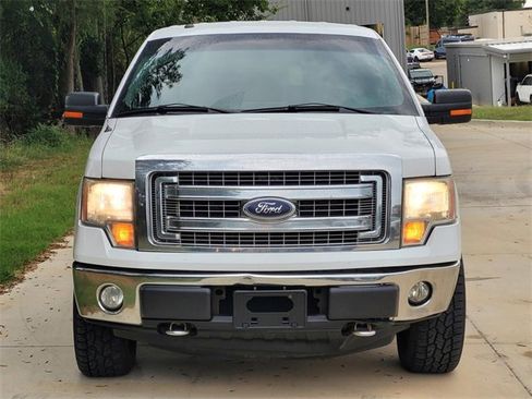 Used 2014 Ford F150 XLT w/ XLT Chrome Package image 2