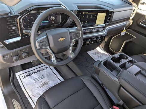 New 2026 Chevrolet Silverado 1500 LT w/ Leather Package image 3
