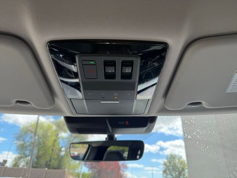 New 2026 Mitsubishi Outlander Trail Edition image 18