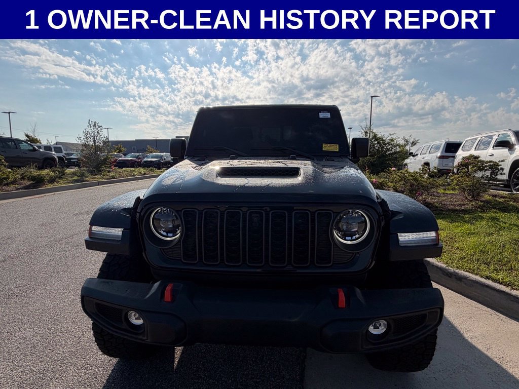 Used 2025 Jeep Gladiator Mojave w/ Technology Group AWD/4WD image 7