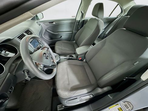 Used 2016 Volkswagen Jetta S FWD image 13