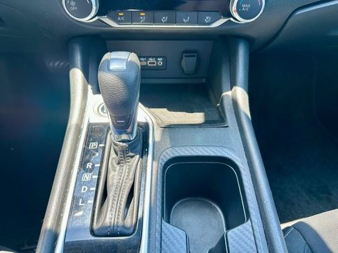 Used 2023 Nissan Sentra SV FWD image 22