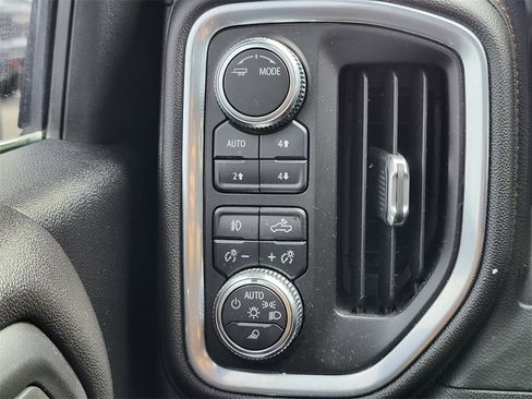 Used 2021 GMC Sierra 2500 AT4 w/ AT4 Premium Plus Package image 22