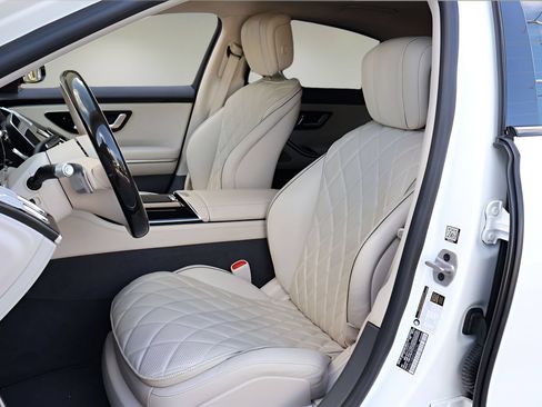 Used 2023 Mercedes-Benz S 580 4MATIC Sedan image 11