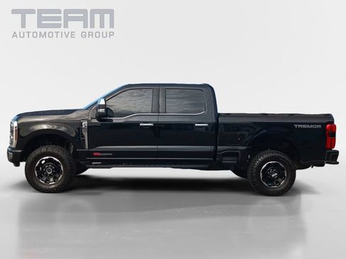 Used 2025 Ford F350 Platinum w/ Platinum Plus Package AWD/4WD image 4