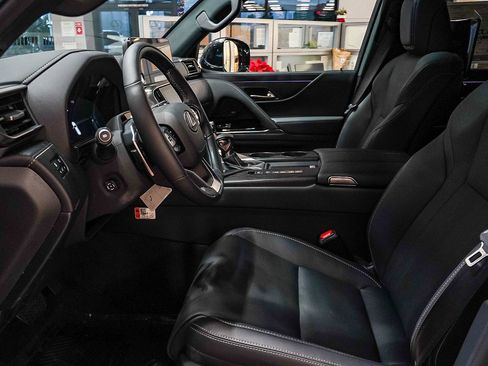 New 2026 Lexus LX 600 4WD w/ Luxury Package image 21