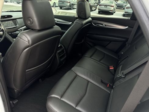 Used 2019 Cadillac XT5 Luxury image 22