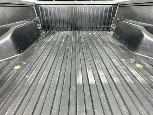 Used 2023 Toyota Tacoma SR image 31