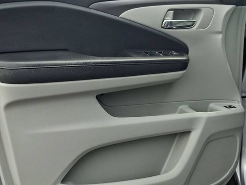 Used 2017 Honda Pilot EX-L image 14