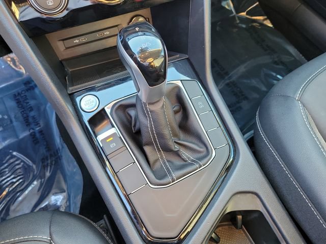 Certified 2024 Volkswagen Taos SE FWD image 27