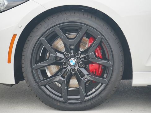 Used 2026 BMW 330i Sedan w/ M Sport Package RWD image 5
