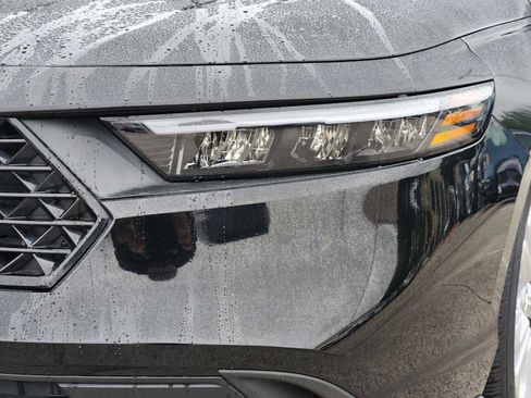 Used 2024 Honda Accord LX image 7