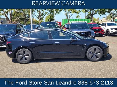 Used 2018 Tesla Model 3 Mid Range RWD image 7