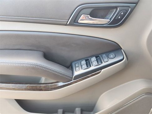 Used 2019 Chevrolet Tahoe LS image 30