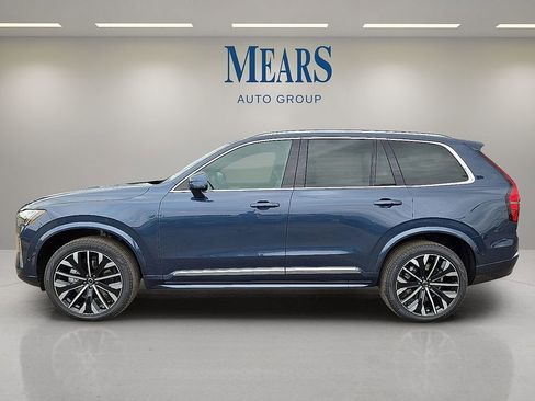 New 2026 Volvo XC90 B5 Plus image 2