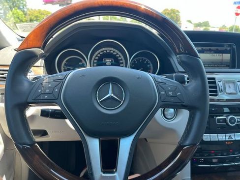 Used 2014 Mercedes-Benz E 350 Sedan image 15