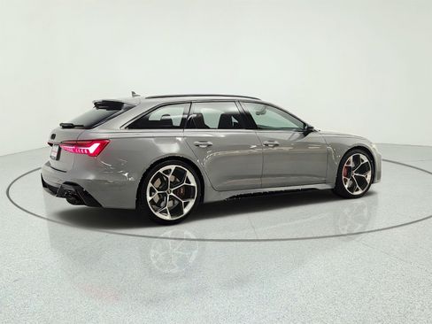 Used 2024 Audi RS 6 performance AWD/4WD image 5
