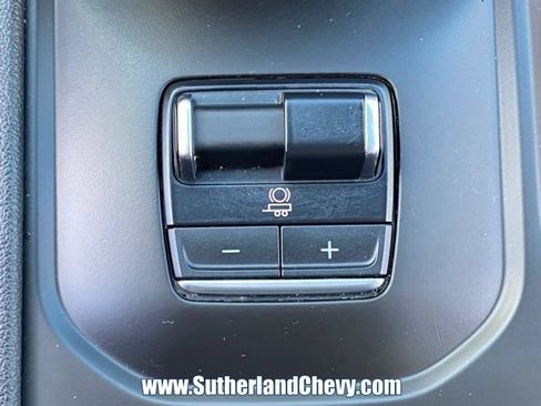 Used 2023 GMC Sierra 1500 AT4 w/ AT4 Premium Package AWD/4WD image 49