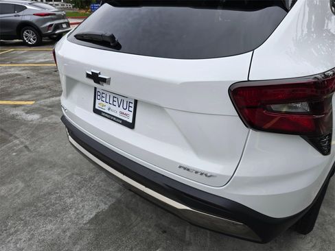 New 2026 Chevrolet Trax ACTIV image 15