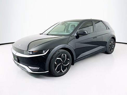 Used 2024 Hyundai Ioniq 5 SEL RWD image 3