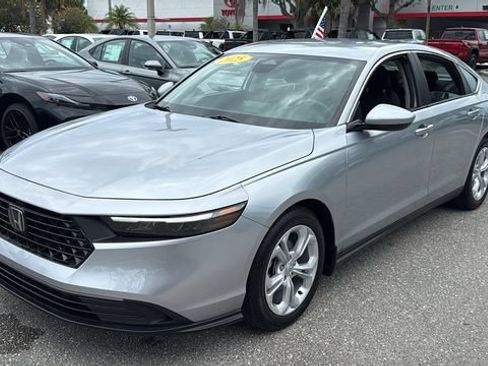 Used 2025 Honda Accord LX image 3