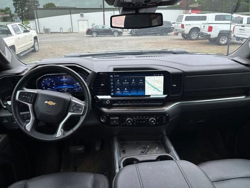 Used 2024 Chevrolet Silverado 3500 LT w/ Texas Edition AWD/4WD image 21