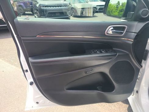 Used 2020 Jeep Grand Cherokee Limited X AWD/4WD image 10